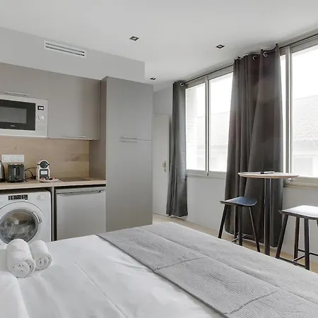 Refined Air-conditioned In Appartamento