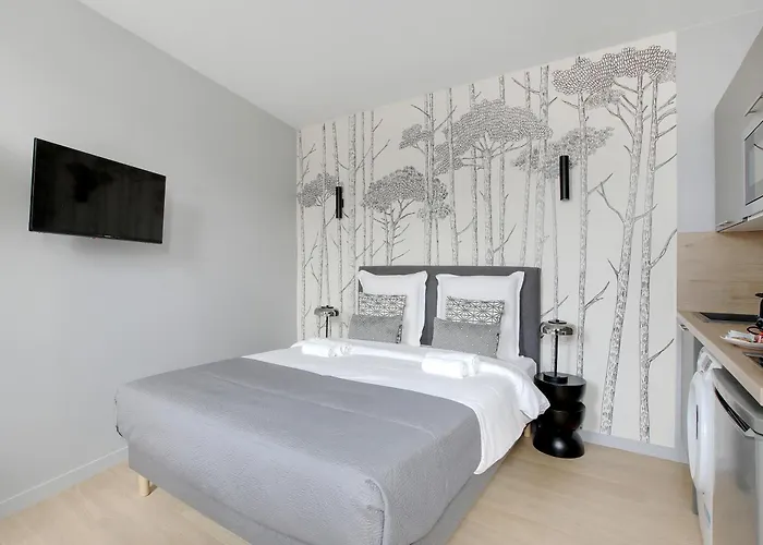 Appartement Refined Air-conditioned In Neuilly-sur-Seine